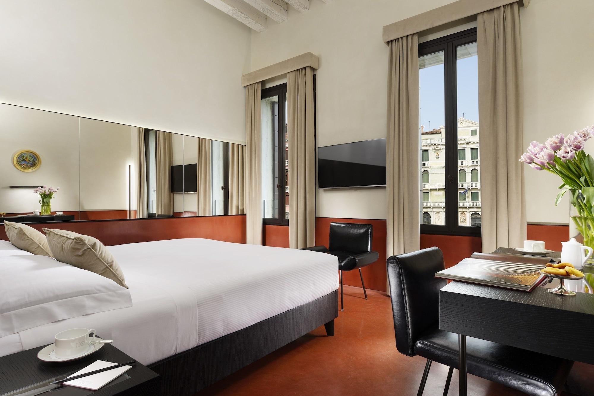 Hotel L'Orologio - WTB Hotels Venetië Buitenkant foto