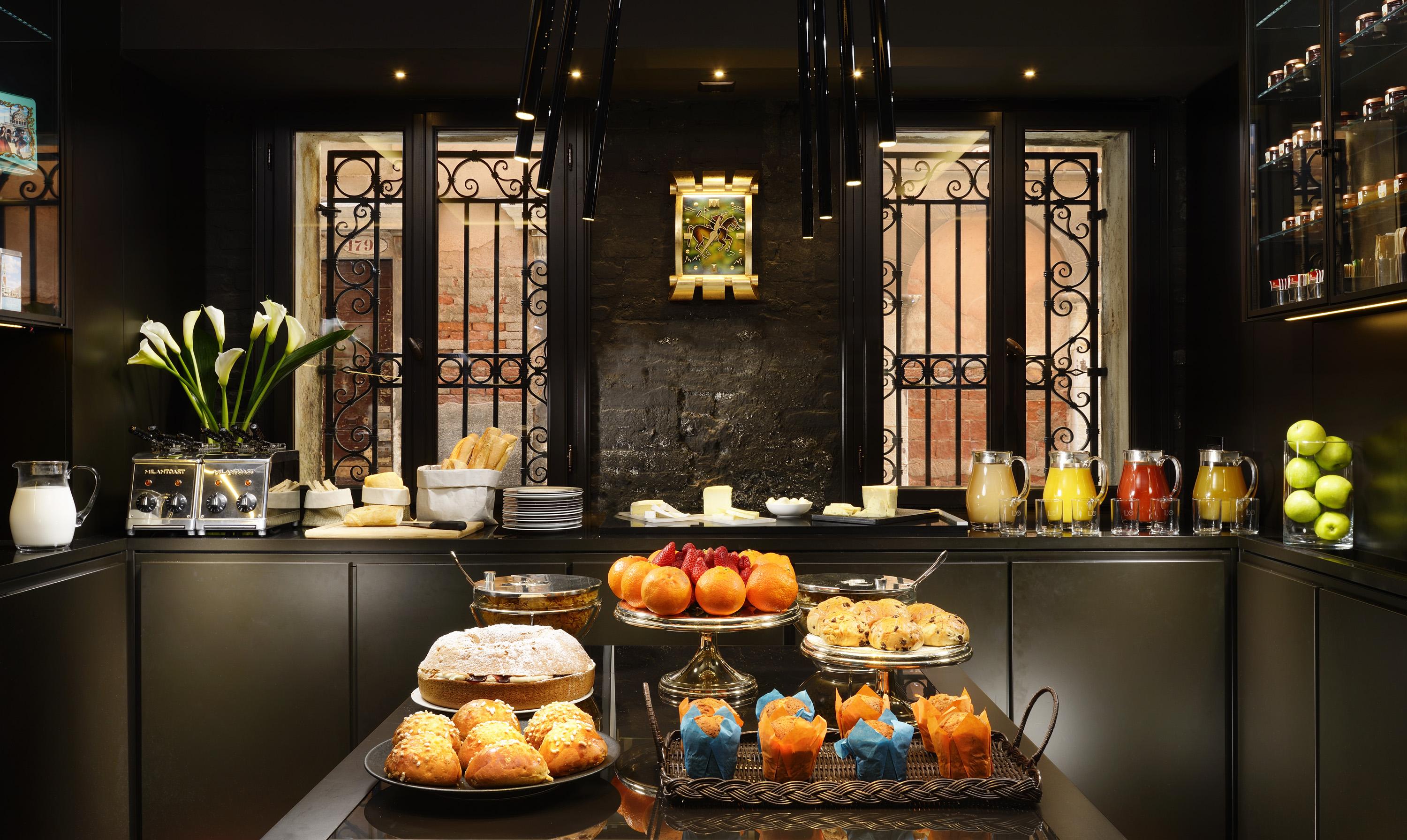Hotel L'Orologio - WTB Hotels Venetië Buitenkant foto