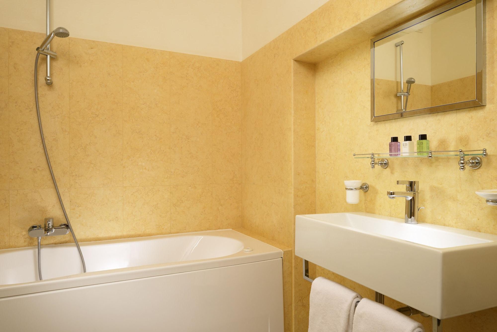 Hotel L'Orologio - WTB Hotels Venetië Buitenkant foto